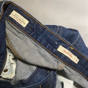 Levi’s high rise jeans